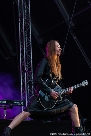 Erika Vikman | Erika Vikman Ruisrockissa 2025